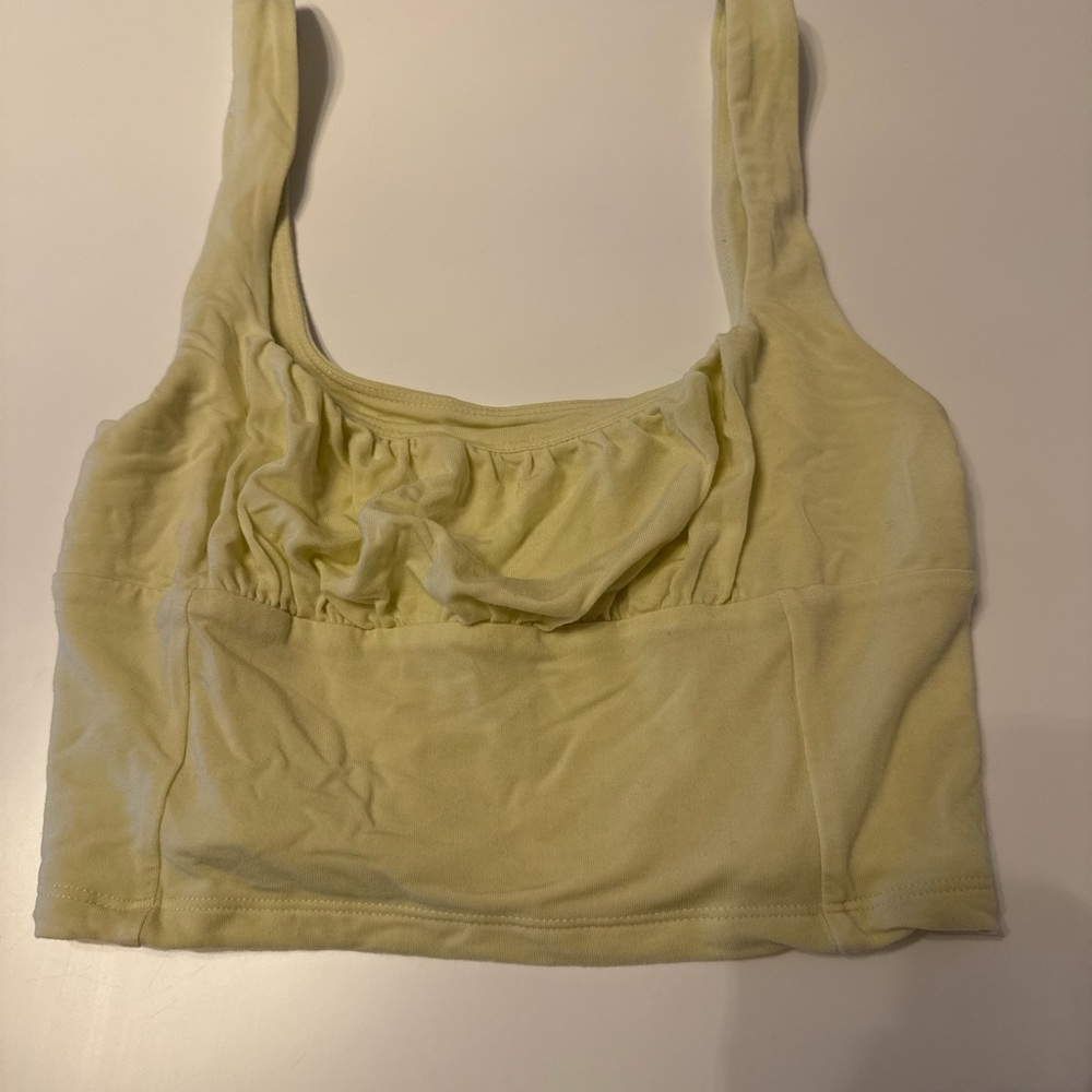 Aritzia Wilfred Free Tank